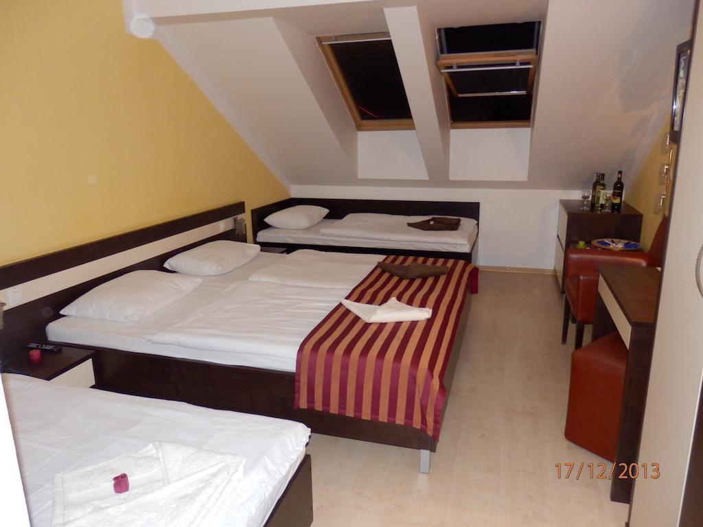Free Apartman Bešeňová חדר תמונה